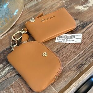 New lululemon athletica Tan Leather change & Card Pouch Duo